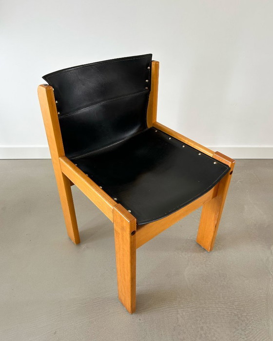 Image 1 of 4 sillas Ibisco Italia 1970 Cuero negro y madera