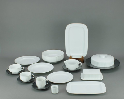 Tapio Wirkkala (1915-1985) porcelain dinner service (103x) - Variation - Rosenthal Studio-line - 1962