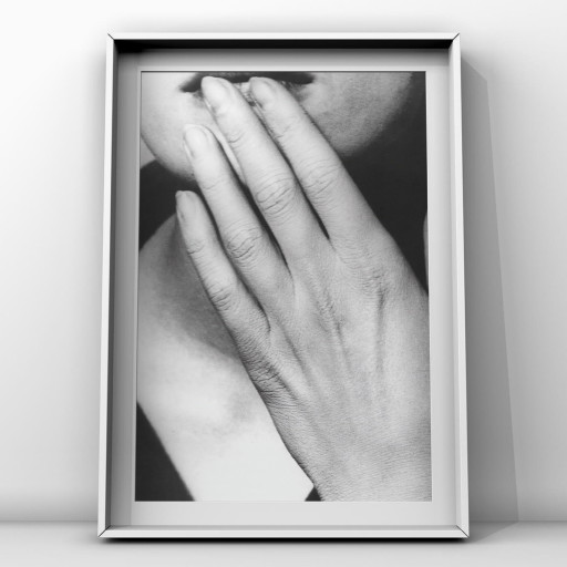 1x silverhalide La main sur levres (hand on lips ) (1928 Man Ray