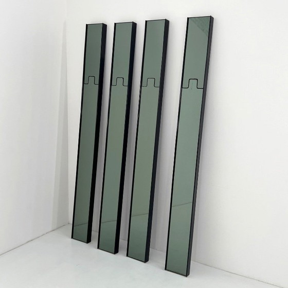 Set di 4 Specchi & Appendiabiti Smoke Gronda di Luciano Bertoncini per Elco, anni '70 – Glass, Metal (photo 7 of 8)