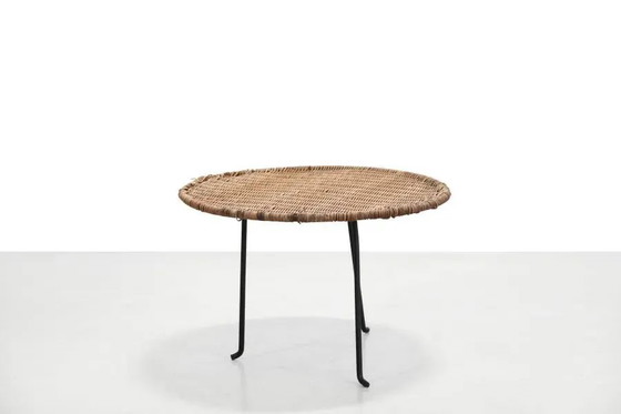 Runder Beistelltisch aus Rattan von Raoul Guys – Beistelltische, Wicker, Vintage (photo 4 of 5)
