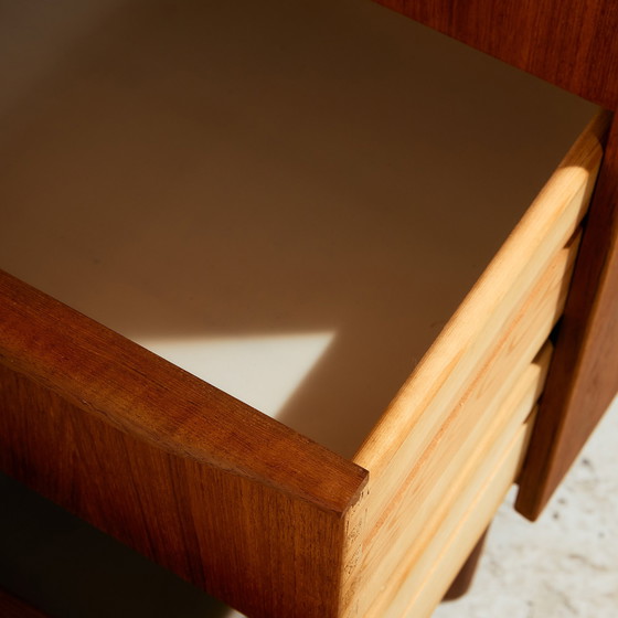 Image 1 of MK11148 Cómoda de teca restaurada con seis cajones