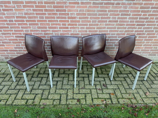 4x Leolux Myto eetkamerstoelen bruin leer.
