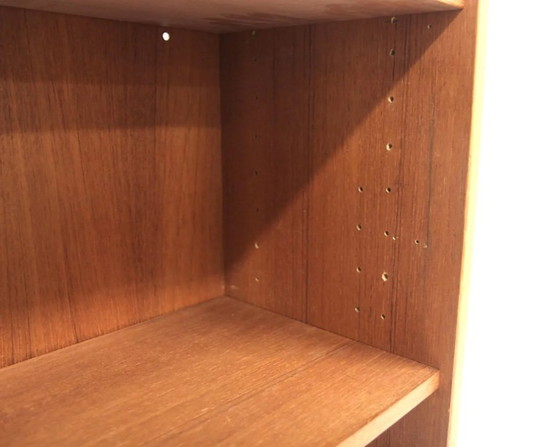 Image 1 of “Domi Monté” teakhouten boekenkast, Nils Jonssons, Zweden, 1960