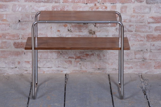 Table d'appoint Bauhaus restaurée, noyer, acier chromé, polonaise, tchèque, années 1930 – Tables d'appoint (photo 4 of 8)
