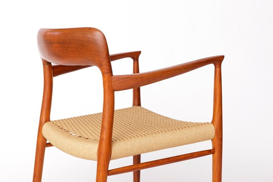 Image 1 of Fauteuil Niels Otto Møller n° 56 – Teck et corde danoise – 1954 – Style danois moderne du milieu du siècle – Restauré avec répar