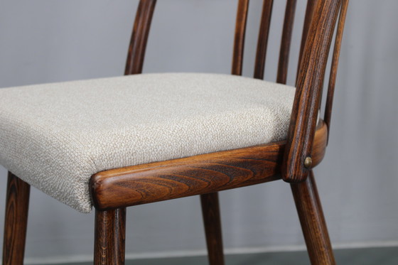 Image 1 of 1960 Antonin Suman Ensemble de six chaises de salle à manger en hêtre, restaurées