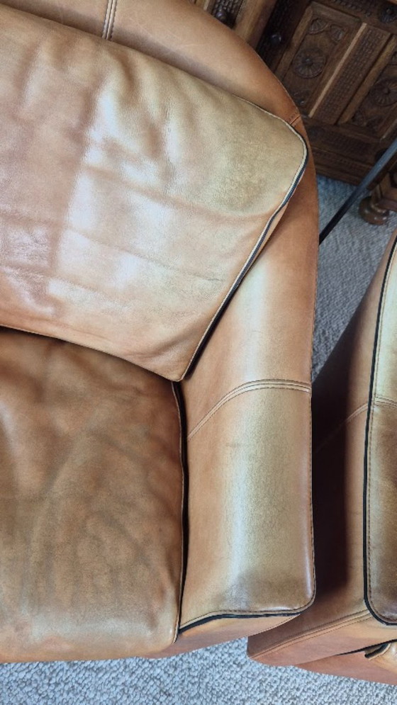 Set van 2 vintage clubstoelen van cognacbruin leer – Cuoietto Leather – Kok Wooninrichting Amersfoort (photo 7 of 19)