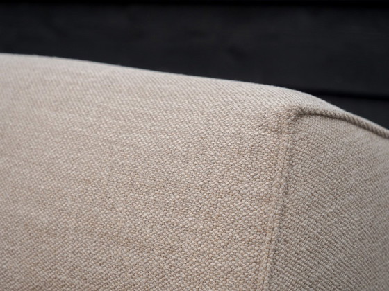 Image 1 of Diseño en Stock Bloq | Sofá de diseño de 3 plazas | lana beige