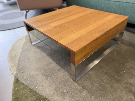 Image 1 of Leolux Aditi Coffee Table Oak Wood 84x84xH34