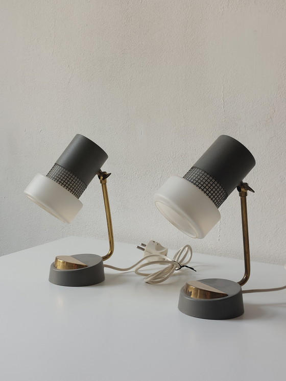 Image 1 of Vintage Mid Century Tafellampen Bedlampjes Opaalglas Messing
