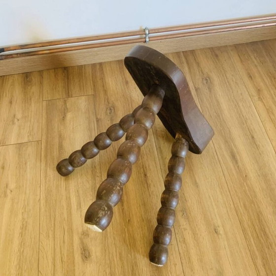 Vintage spool-leg stool – Wood (photo 9 of 13)