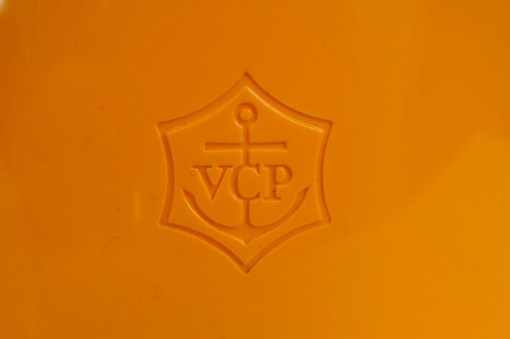 Image 1 of Großer, altmodischer orangefarbener Champagnerkühler von Veuve Clicquot