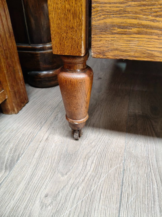 Vintage Bed – Wood (photo 5 of 9)