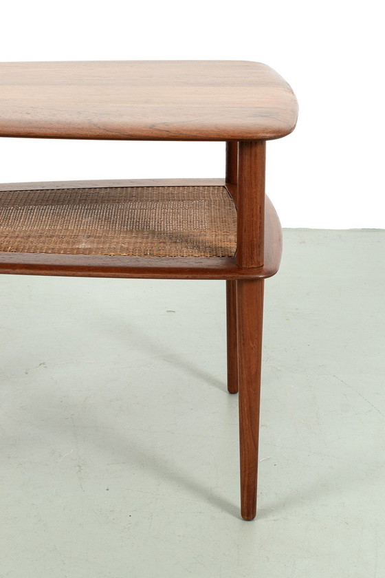 Image 1 of Table d'appoint Peter Hvidt