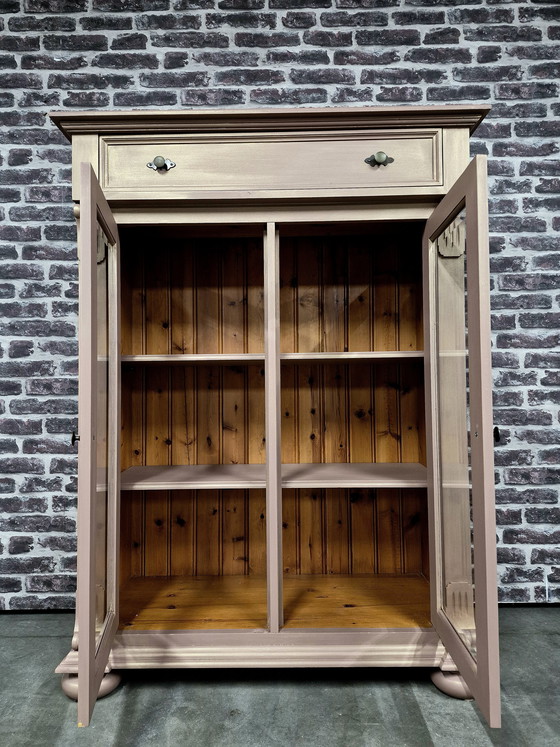 Image 1 of Armadio da ragazza / Vetrina / Cassettiera / Credenza