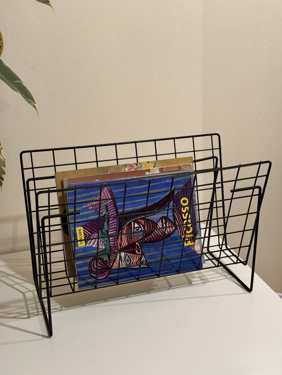 Image 1 of Vintage draadstaal tijdschriftenrek 70s – minimalistisch zwart metaal – stijl Pilastro / Braakman