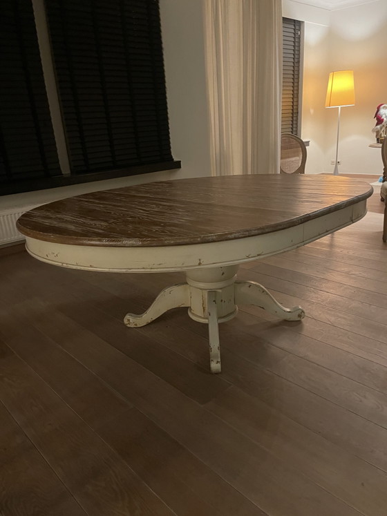 Image 1 of Uitschuifbare eiken kloostertafel met 6 stoelen