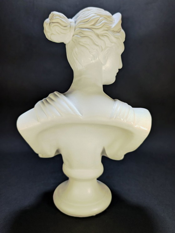 Bemalte Terrakotta-Büste der Artemis – Bildhauerei, Ceramic (photo 4 of 6)