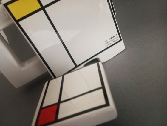 Image 1 of Juraj Mihalik postmoderne/kubistische 'Mondriaan' keramische theepot jaren 80