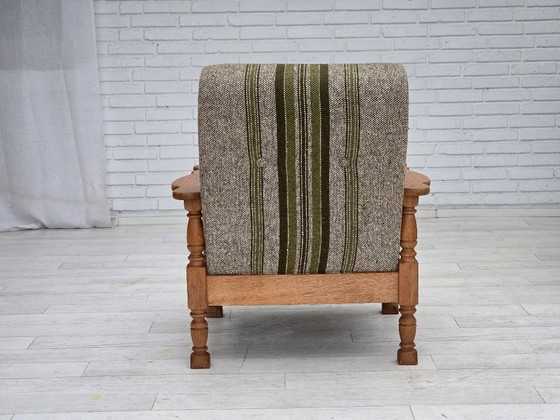 Image 1 of Fauteuil danois des années 1970, tissu d'ameublement d'origine en laine, bois de chêne massif.