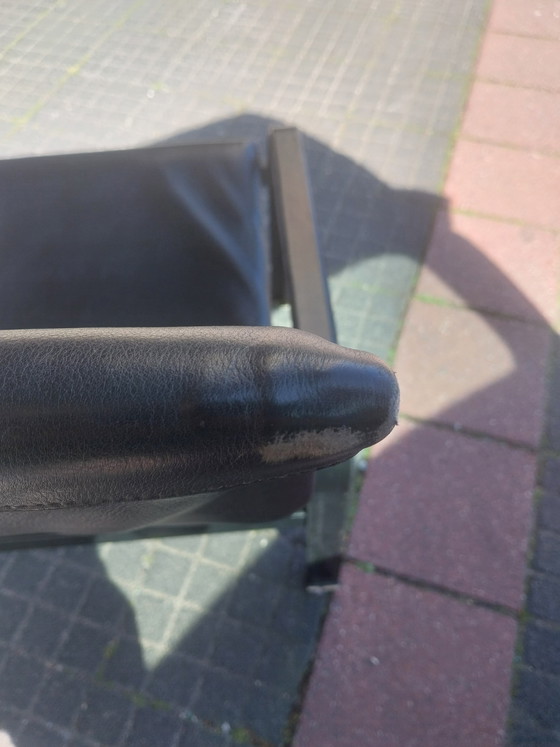 Image 1 of 1 fauteuil en cuir de J. Toussaint & P. ​​Angelina pour Matteo Grassi, années 1980