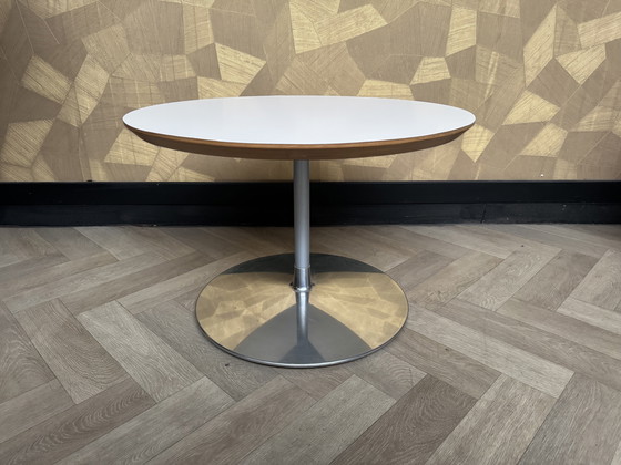 Image 1 of Artifort circle 