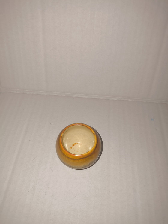 Image 1 of Piccolo vaso in ceramica di metà secolo