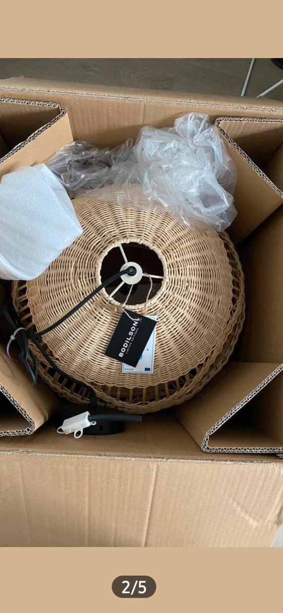 Image 1 of Die neue Raya-Pendelleuchte der Marke Bodilson