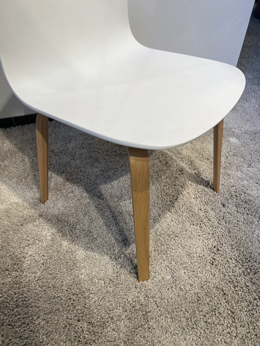 MUUTO - Visu Chair
