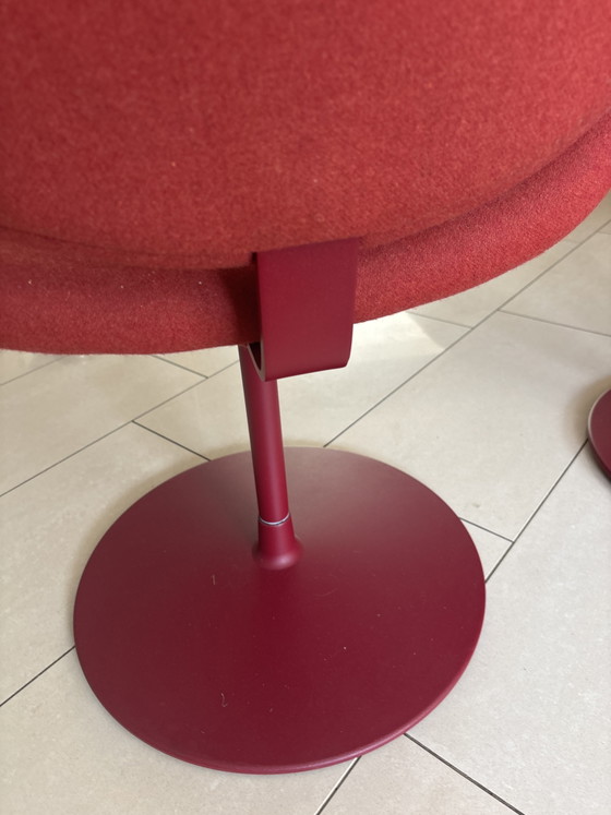 Image 1 of 4 Original Artifort Little Tulip Rosso (non rosso acceso). 1 anno. Acquistati da Gilsing Zevenaar