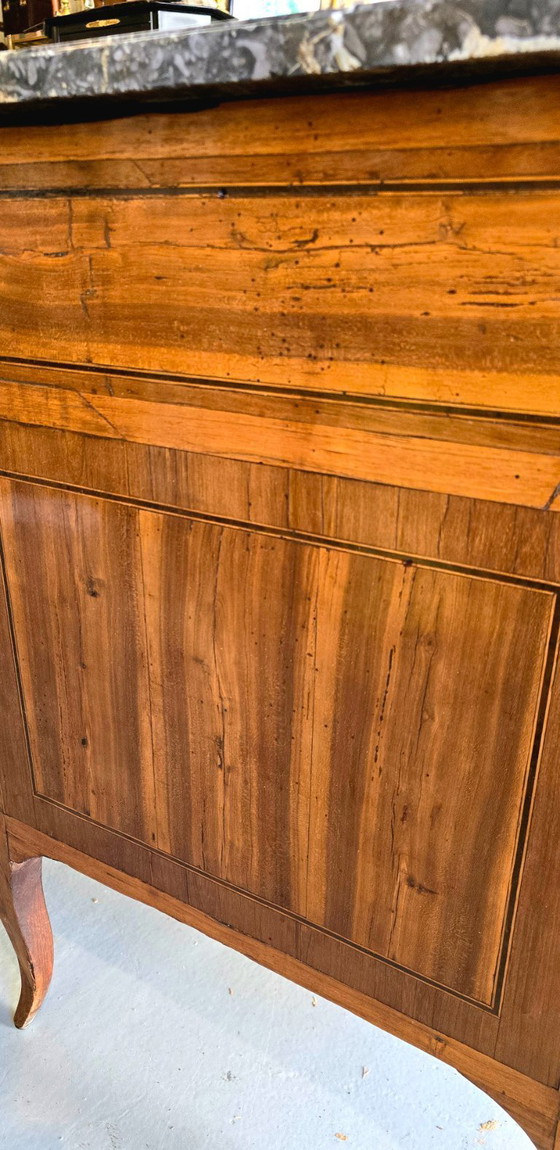 Image 1 of Cómoda del periodo de Transición, mediados del siglo XVIII