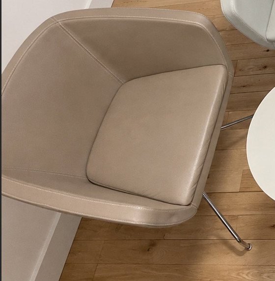 Image 1 of Set van 3 moderne leren loungestoelen met chromen poten