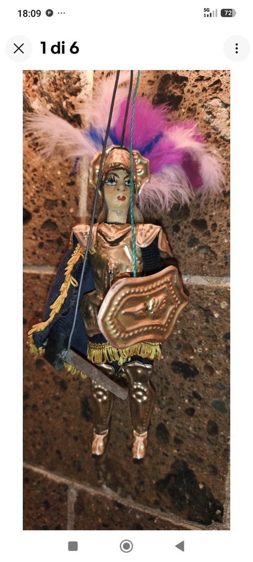Marionnette sicilienne vintage, 25 cm - Angélique, paladine de France – decoratieve objecten, Metal, Textile