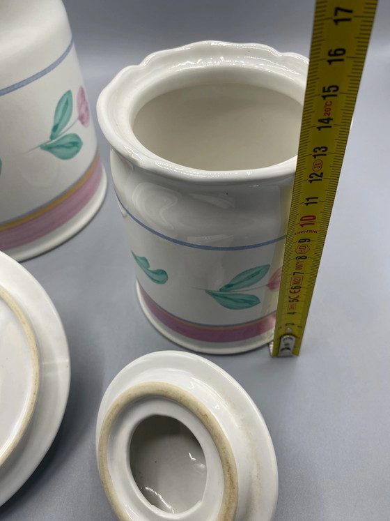 Set di 2 Barattoli Contenitori Vintage in Maiolica – Decorazione Floreale – Circa – Oggetti decorativi (photo 10 of 10)