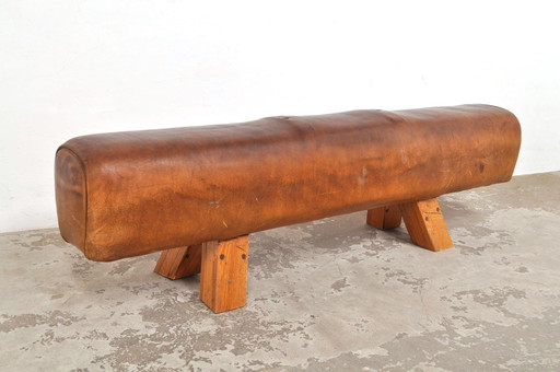Vintage Turnpike / Seat bench
