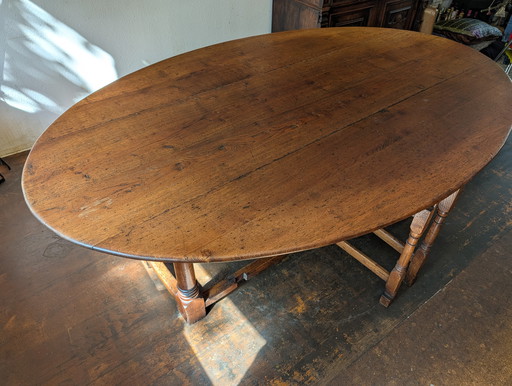 Beautiful large drop-leaf table