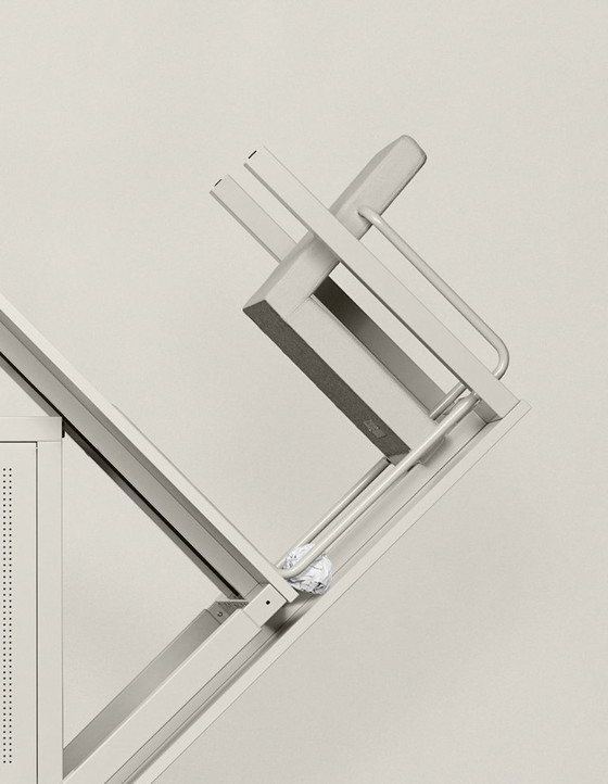 Image 1 of New Boring Clock in metal (Lensvelt / Beyond Space)