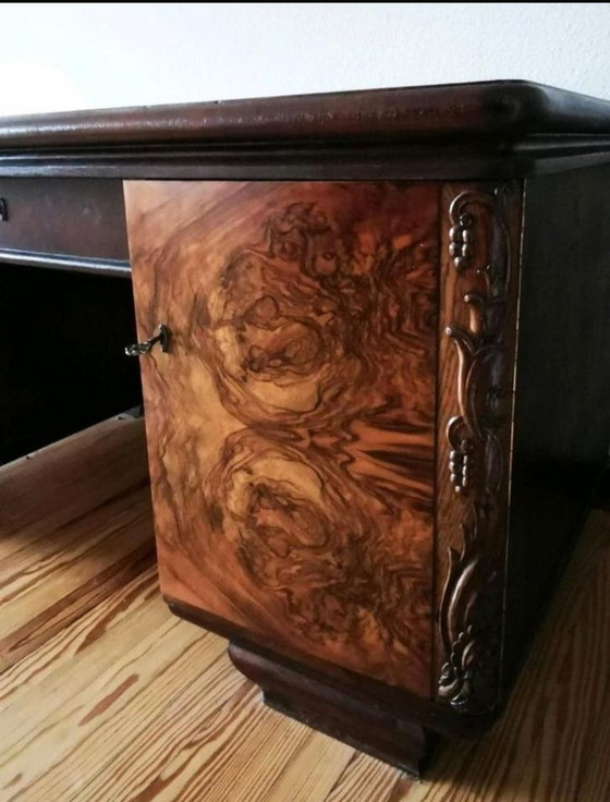 Image 1 of Stylish Art Deco desk with burr veneer and decorations