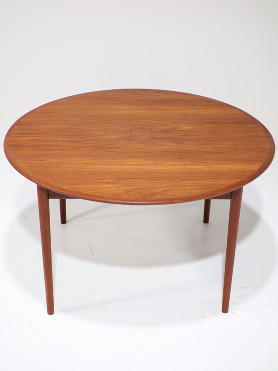 Image 1 of Uitschuifbare ronde eettafel teak Deens vintage
