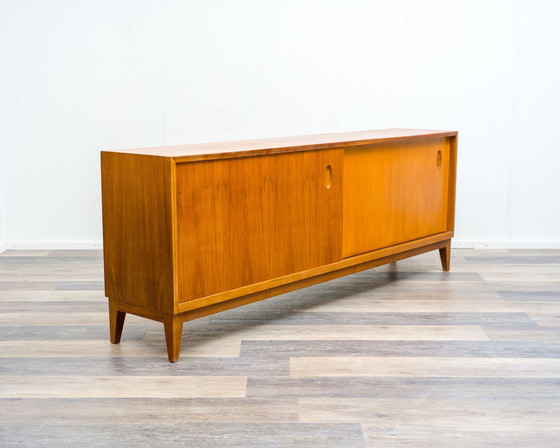 Image 1 of Credenza in noce con ante scorrevoli, anni '50, design Georg Satink, produttore WK Möbel, Germania