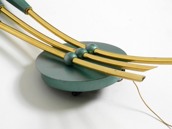 Image 1 of Bellissima lampada da parete conica a 3 luci in stile Mid-Century Modern in ottone