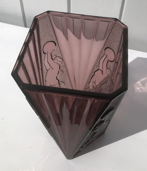 Val Saint Lambert Basketteur vase 1936