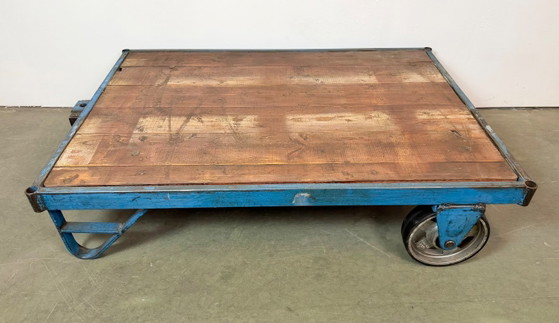 Large Blue Industrial Coffee Table Cart, 1960s – Iron (photo 3 of 15)