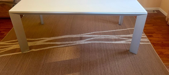 Haselnussfarbener Teppich mit cremefarbenem Muster – Sartori, Teppiche & Läufer, Wolle (photo 2 of 5)