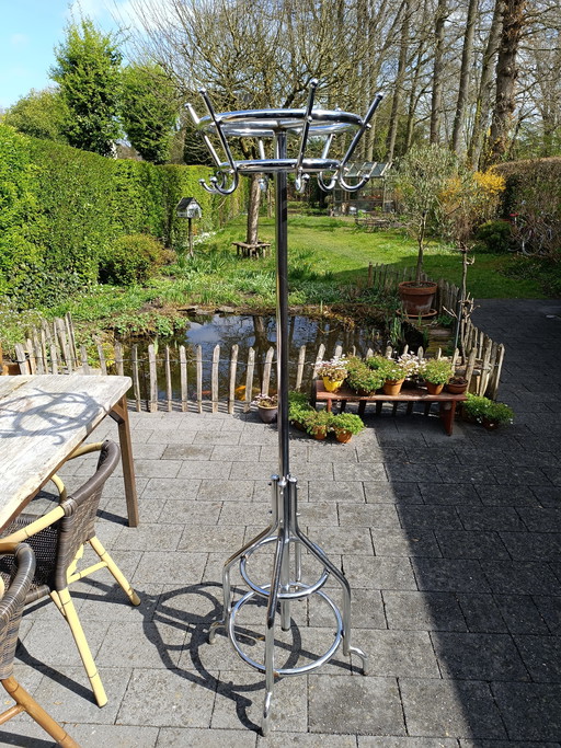 Perchero independiente Tubax