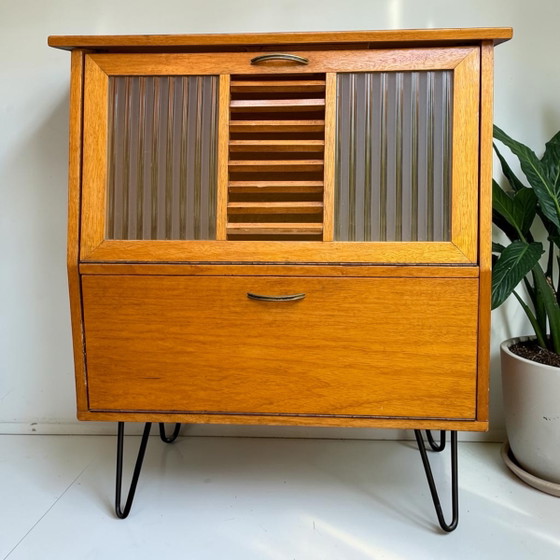 Image 1 of Buffet de style vintage à double rabat
