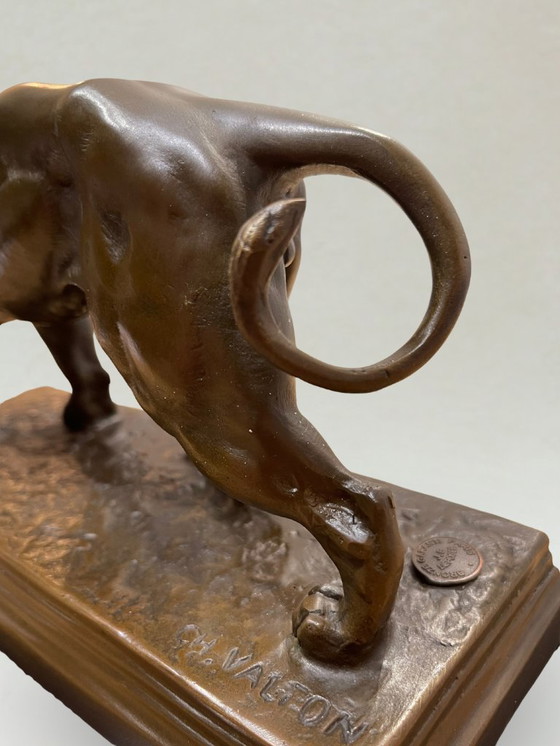Image 1 of Scultura animale in bronzo – Leone – CH. Valton – Fonderia di Parigi – 5,2 kg