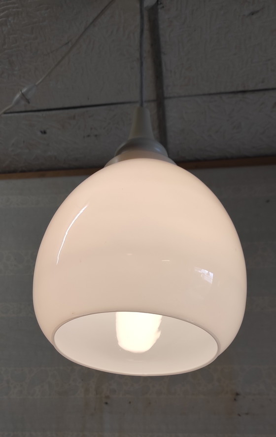 Image 1 of Suspension style scandinave globe opaline - années 60/70