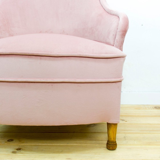 Image 1 of Stoffen en houten fauteuil uit Mid Century, 1950